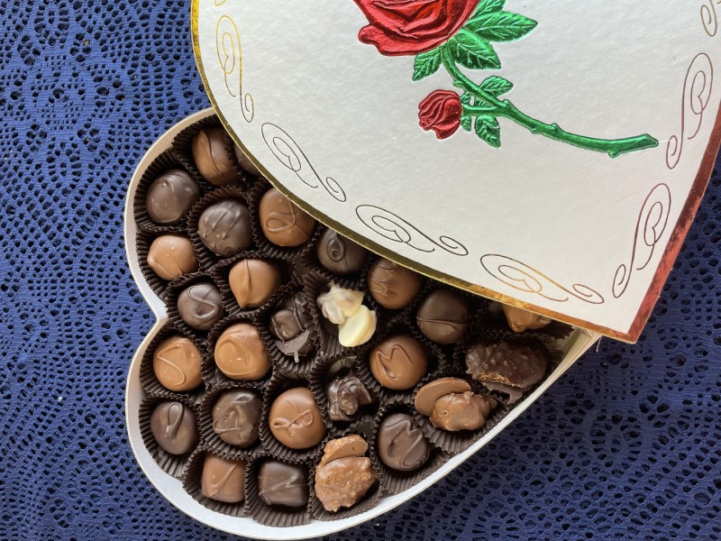 Valentine Chocolates White with Red Rose Heart Box